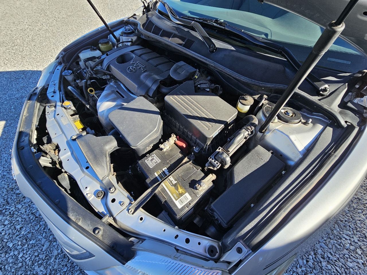 Toyota Camry LE 6-Spd AT 2011