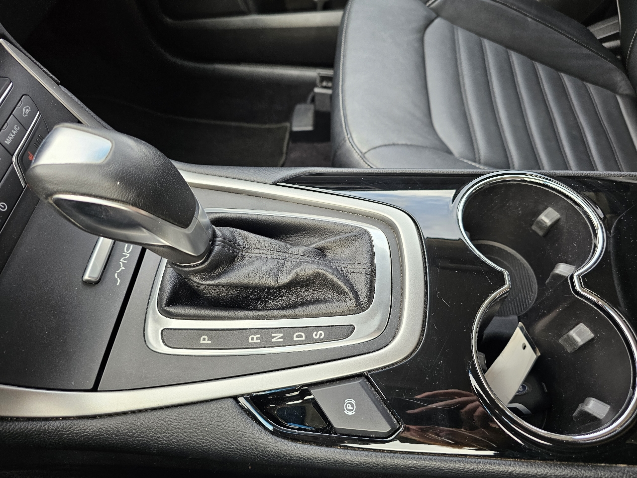 Ford Edge SEL FWD 2015