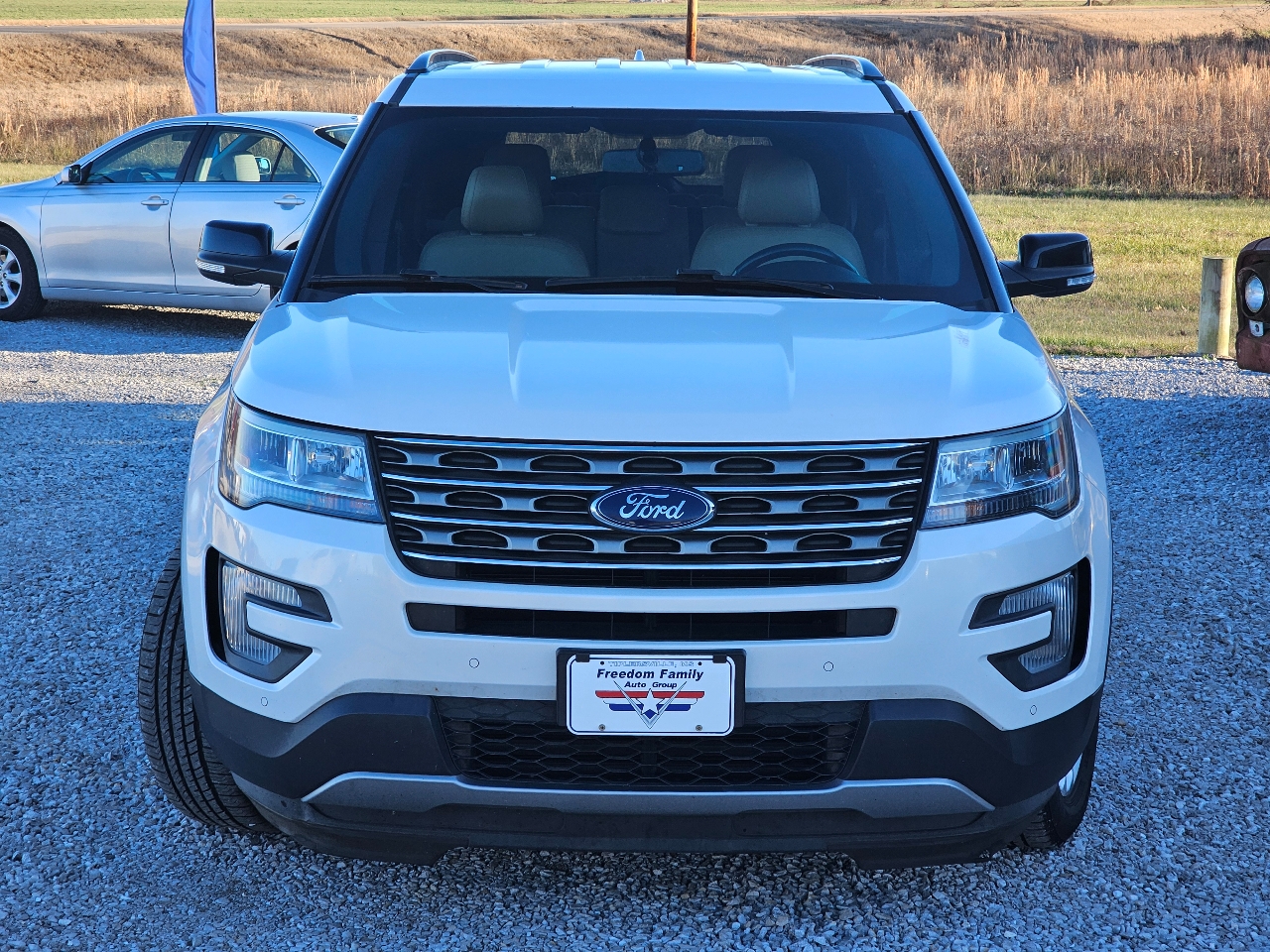 Ford Explorer XLT FWD 2017