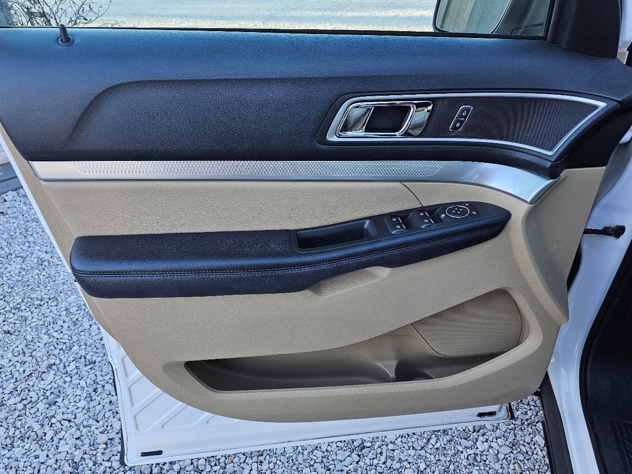 Ford Explorer XLT FWD 2017