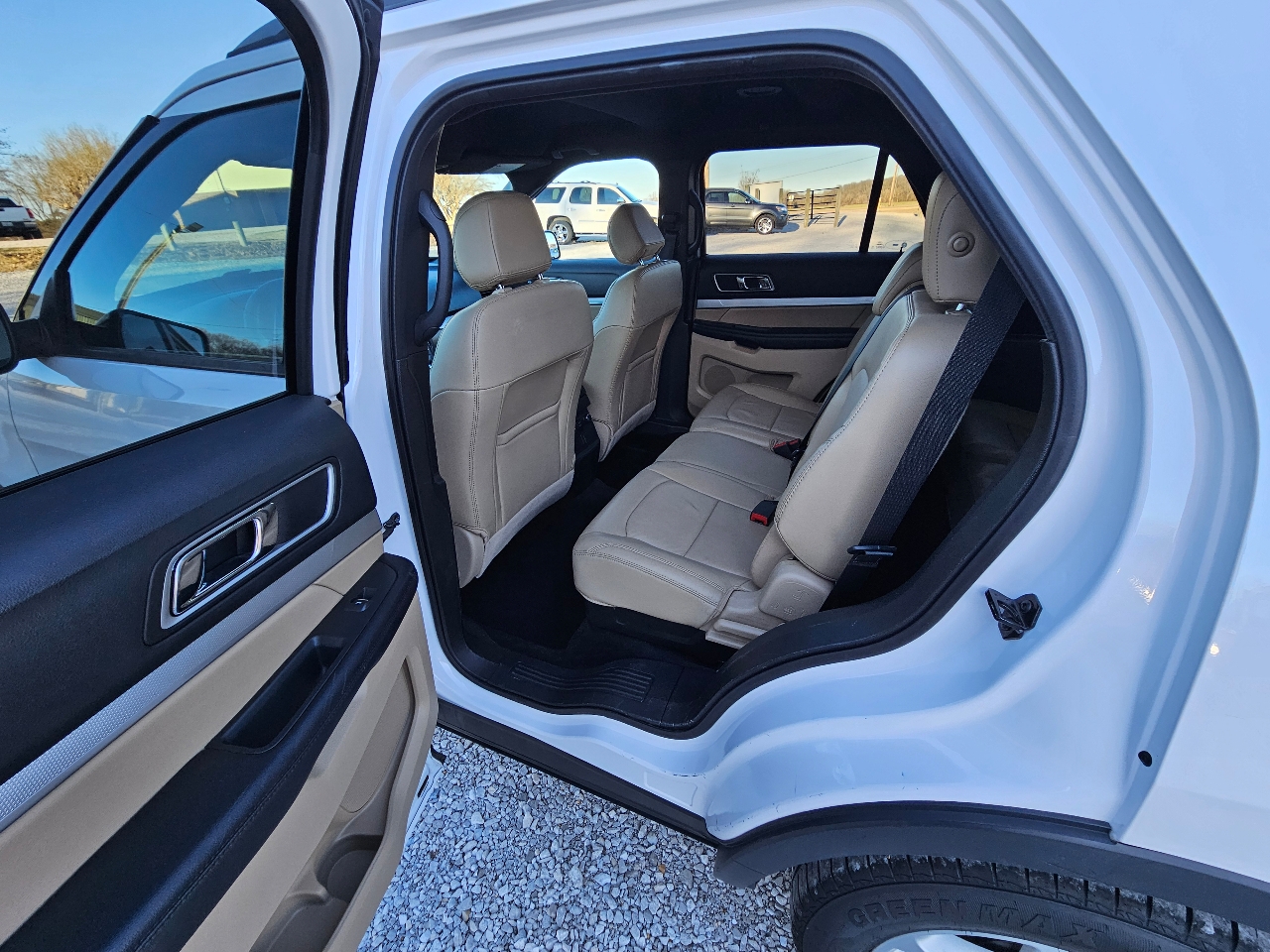 Ford Explorer XLT FWD 2017