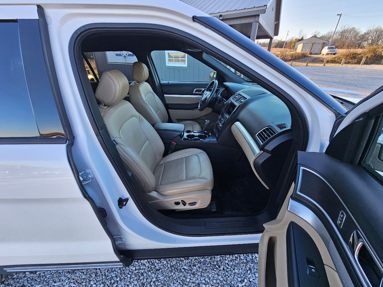 Ford Explorer XLT FWD 2017