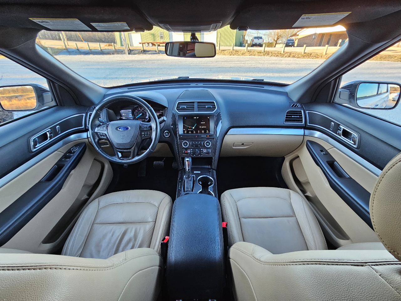 Ford Explorer XLT FWD 2017