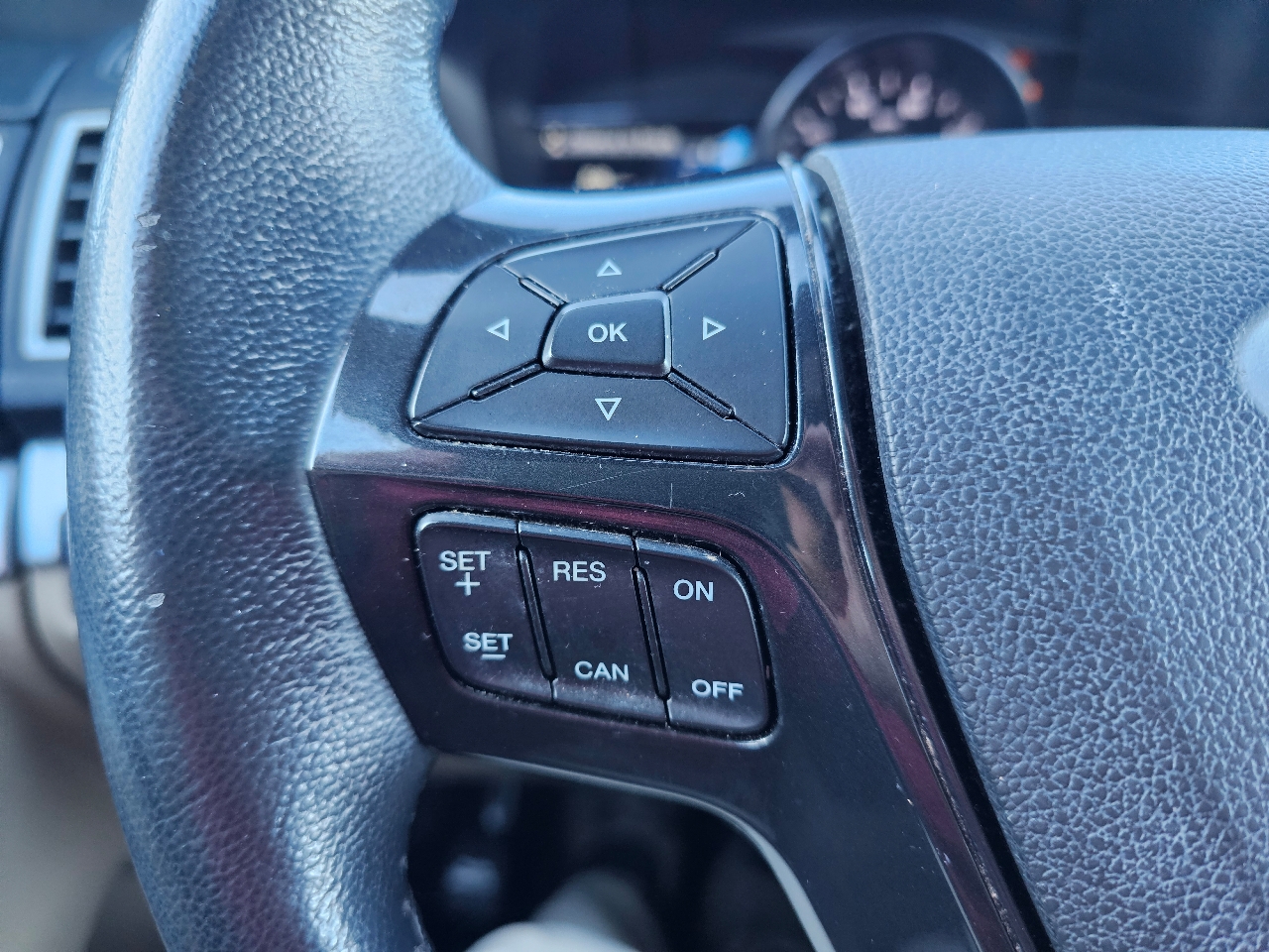 Ford Explorer XLT FWD 2017