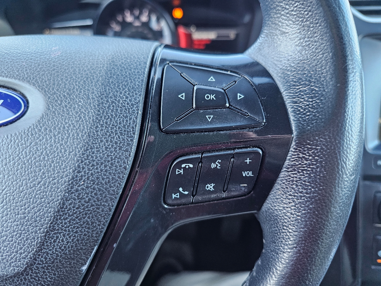 Ford Explorer XLT FWD 2017