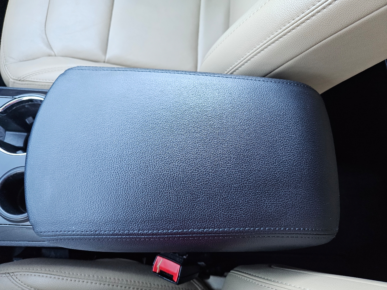 Ford Explorer XLT FWD 2017