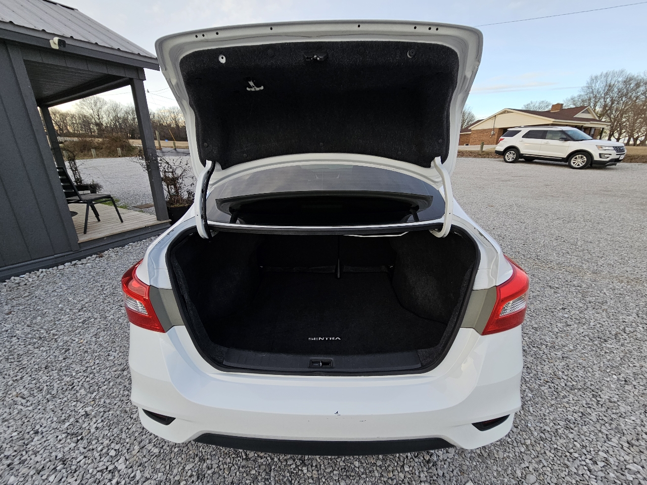 Nissan Sentra S 2016