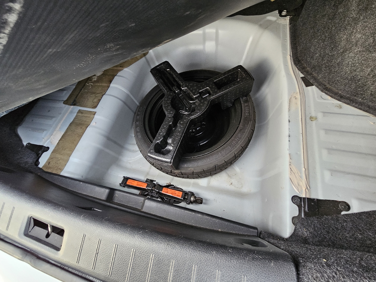 Nissan Sentra S 2016