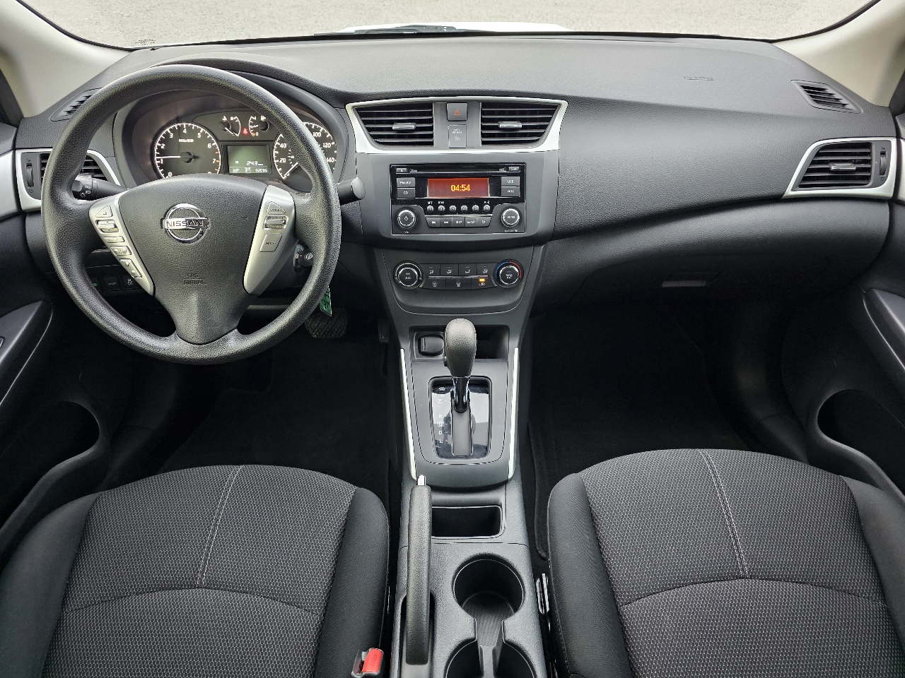 Nissan Sentra S 2016