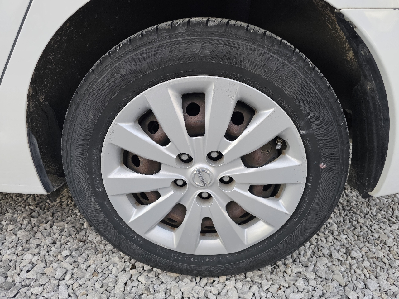 Nissan Sentra S 2016