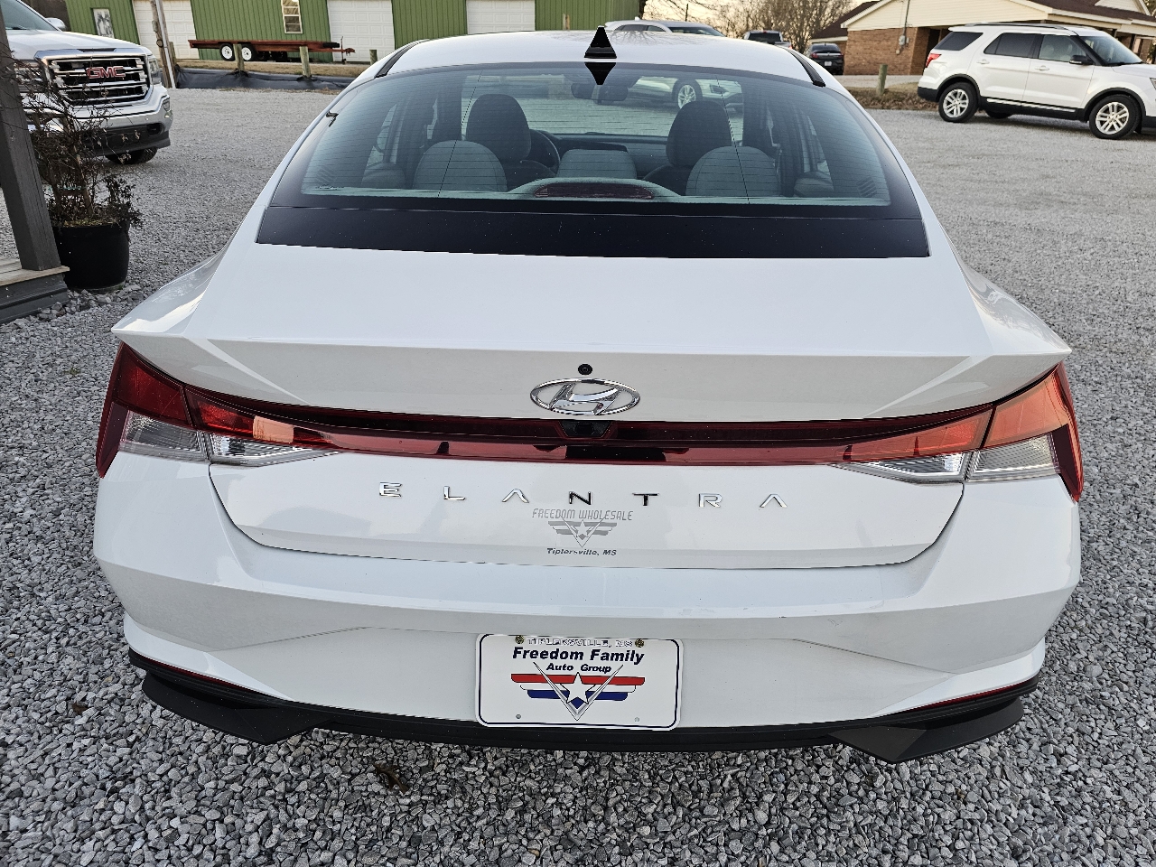 Hyundai Elantra SEL 2022