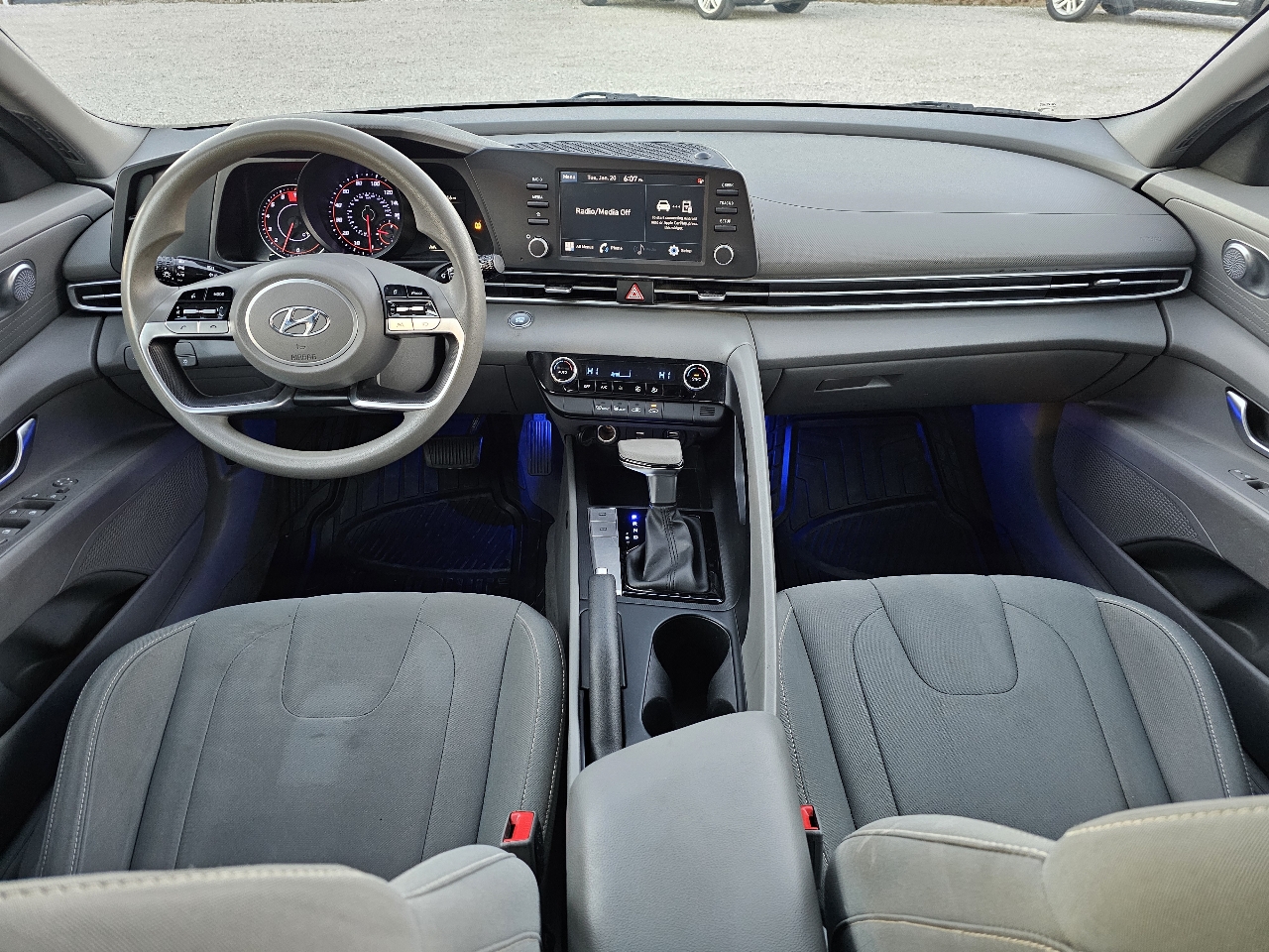 Hyundai Elantra SEL 2022