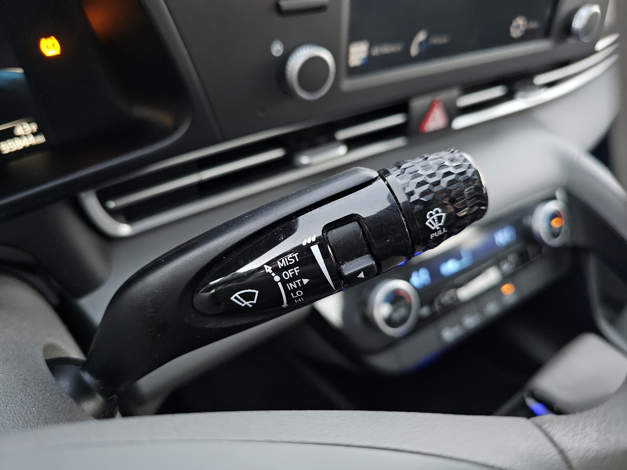 Hyundai Elantra SEL 2022