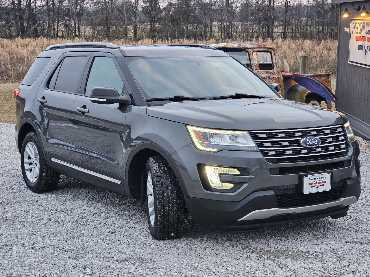 Ford Explorer XLT FWD 2017