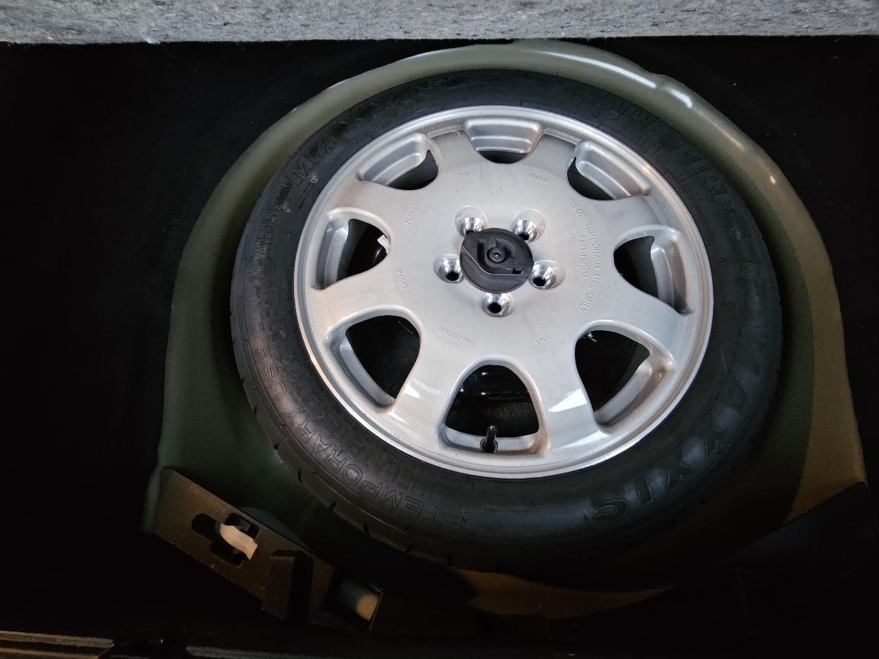 Ford Explorer XLT FWD 2017