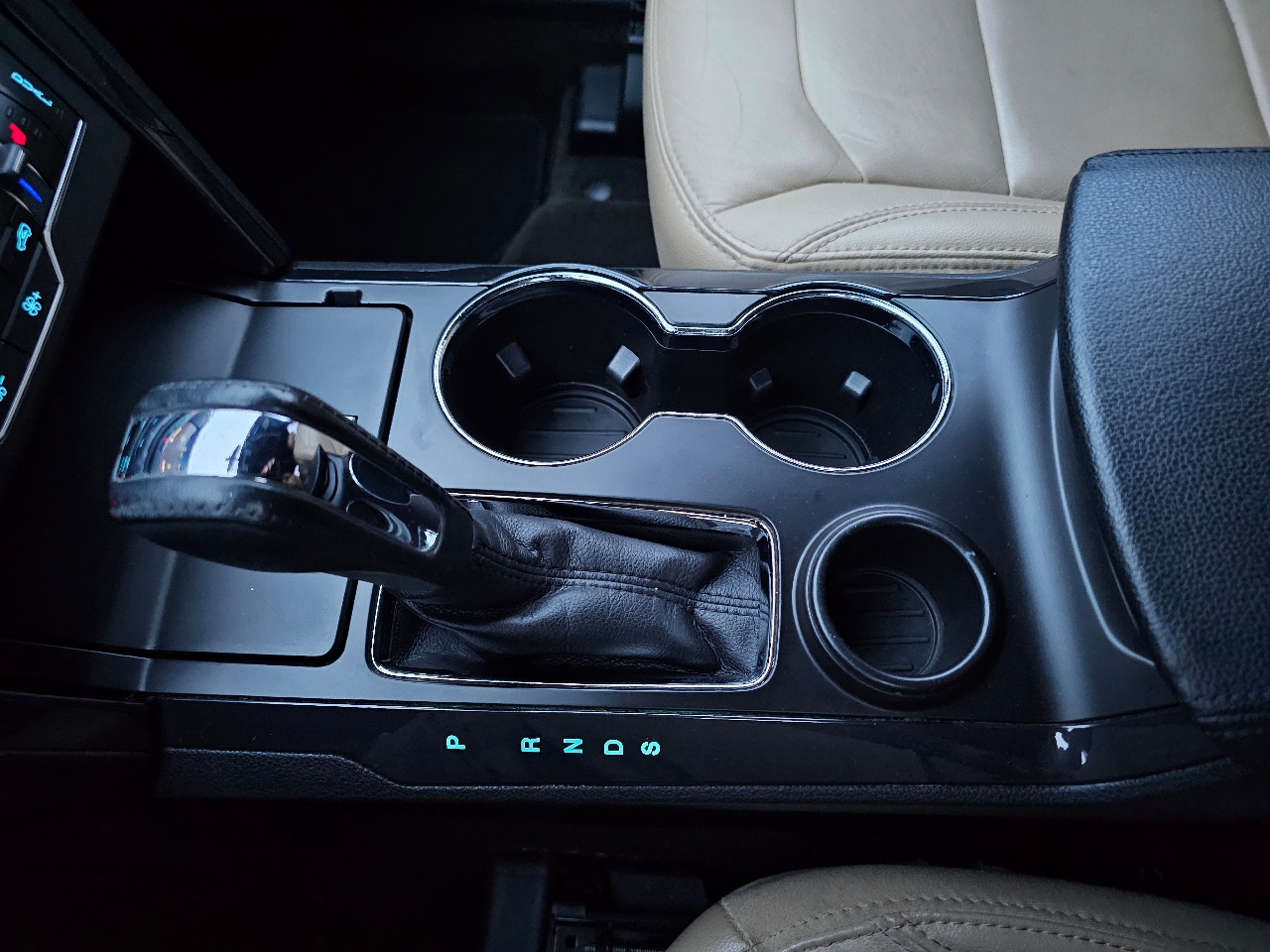 Ford Explorer XLT FWD 2017