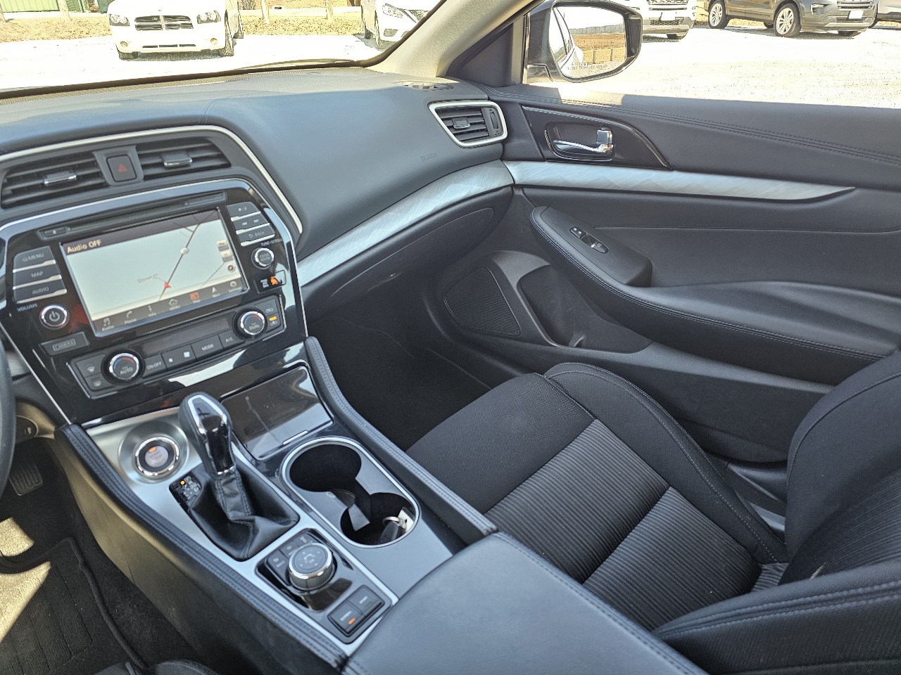 Nissan Maxima 3.5 S 2017