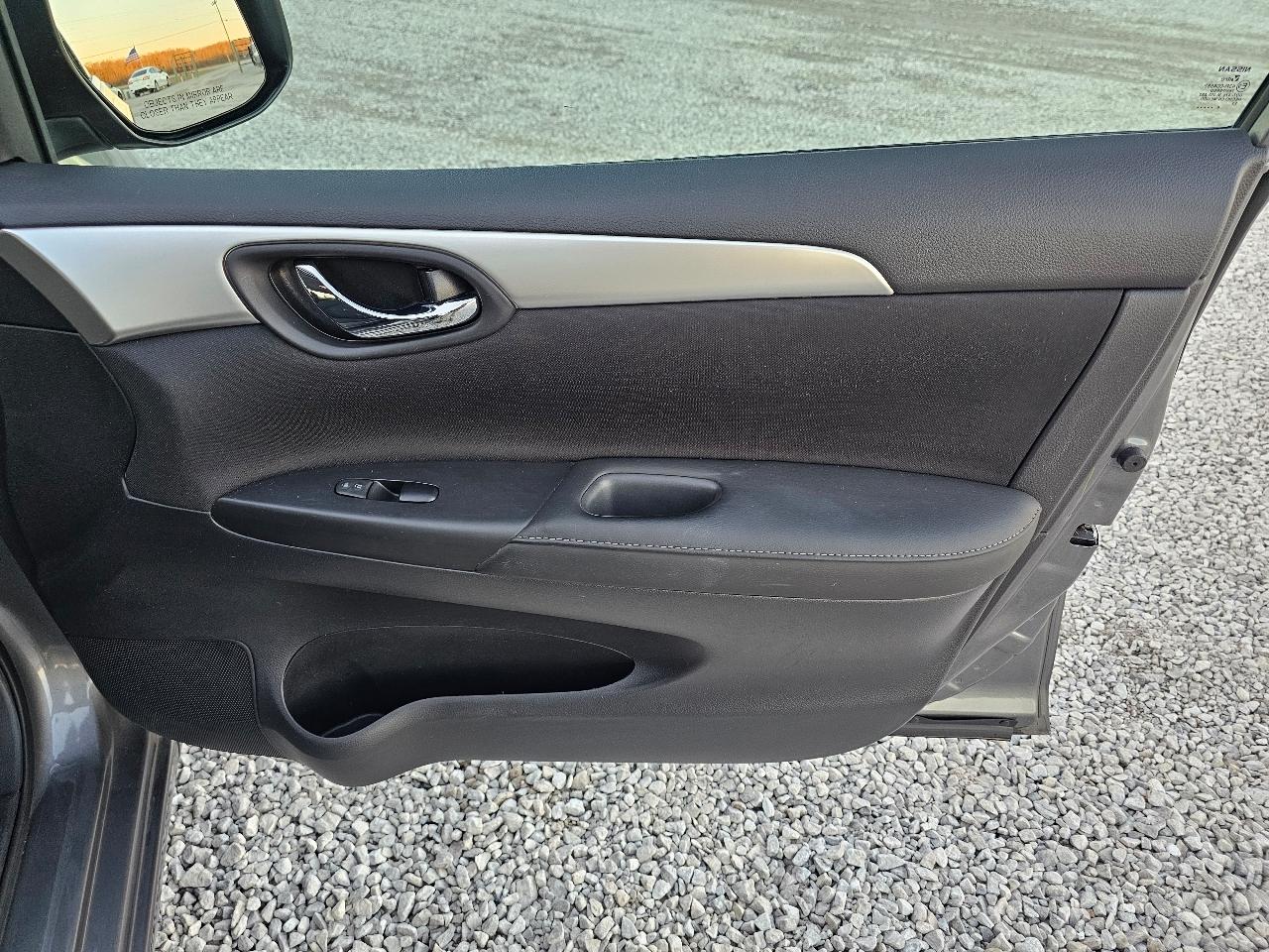 Nissan Sentra S 2019