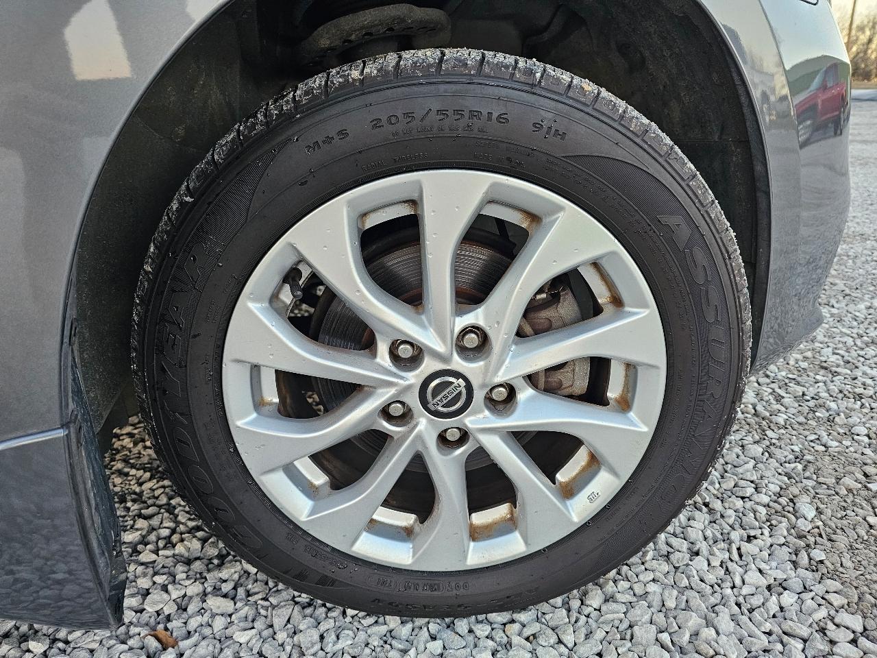 Nissan Sentra S 2019