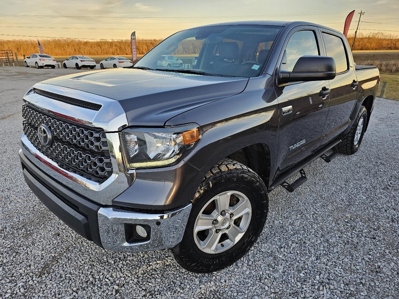 Toyota Tundra SR5 5.7L V8 CrewMax 4WD 2020