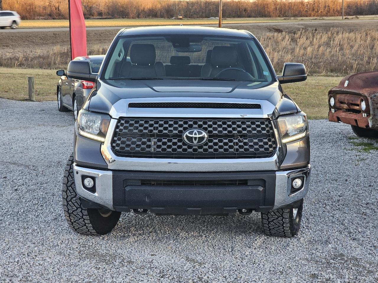 Toyota Tundra SR5 5.7L V8 CrewMax 4WD 2020