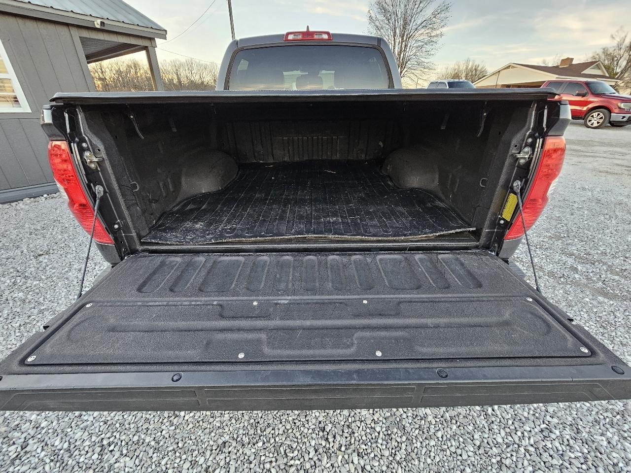 Toyota Tundra SR5 5.7L V8 CrewMax 4WD 2020