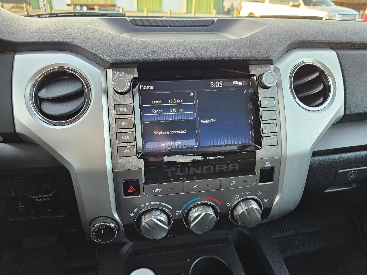 Toyota Tundra SR5 5.7L V8 CrewMax 4WD 2020