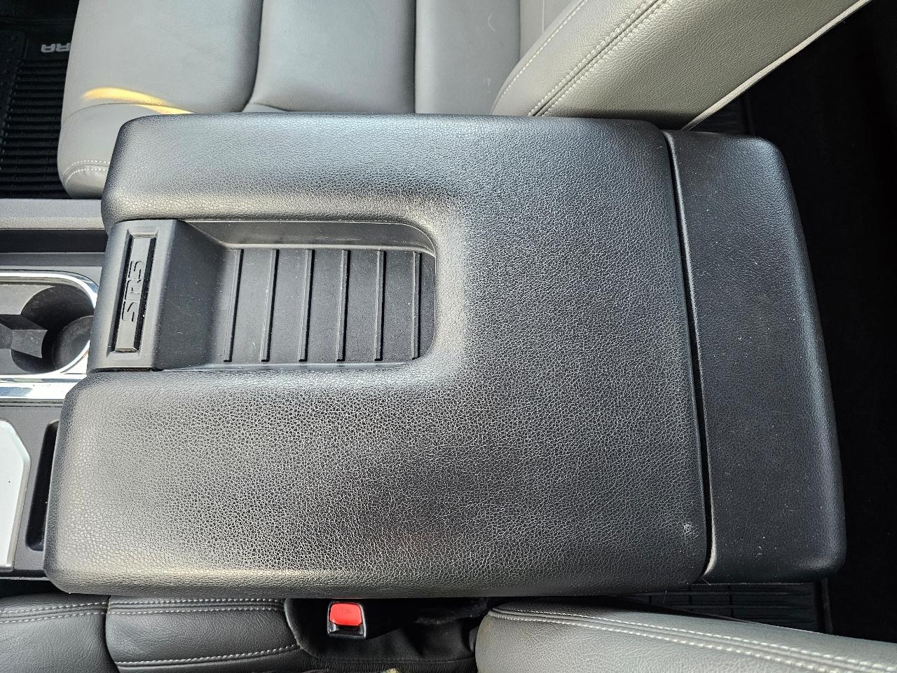 Toyota Tundra SR5 5.7L V8 CrewMax 4WD 2020