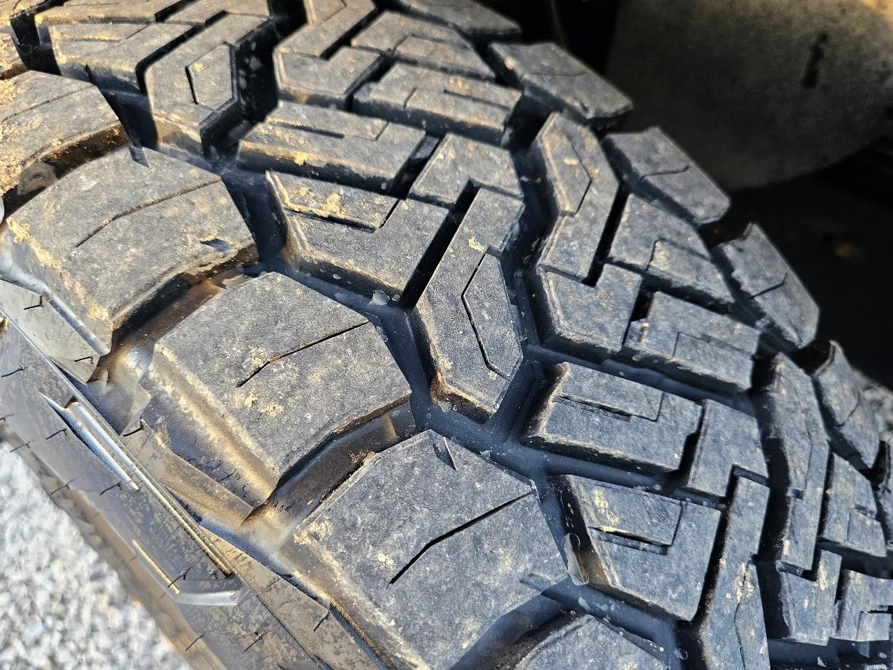 Toyota Tundra SR5 5.7L V8 CrewMax 4WD 2020