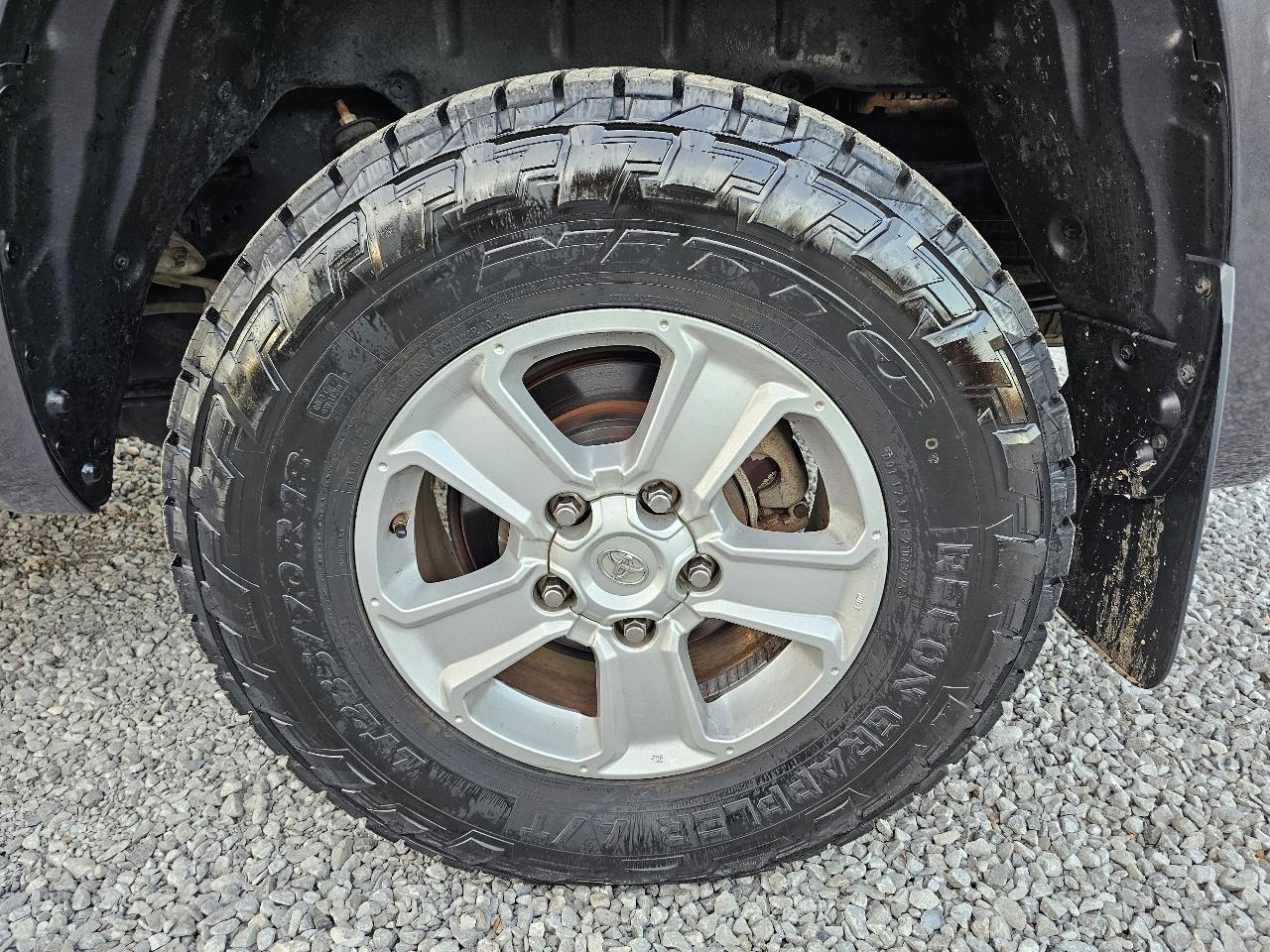 Toyota Tundra SR5 5.7L V8 CrewMax 4WD 2020