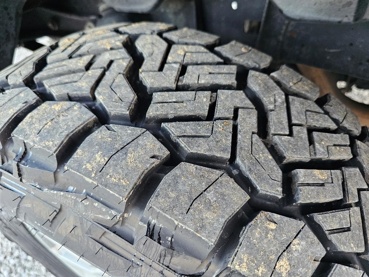 Toyota Tundra SR5 5.7L V8 CrewMax 4WD 2020