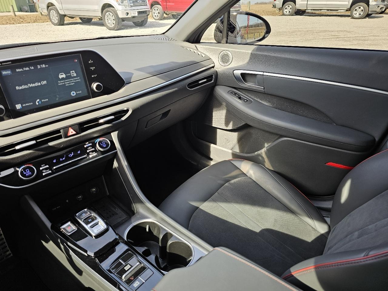 Hyundai Sonata SEL Plus 2021