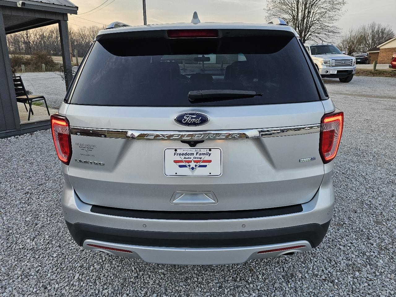 Ford Explorer Limited 4WD 2016