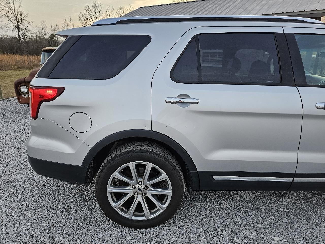 Ford Explorer Limited 4WD 2016