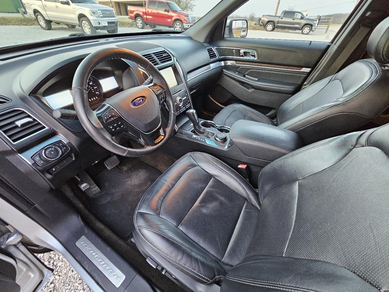 Ford Explorer Limited 4WD 2016