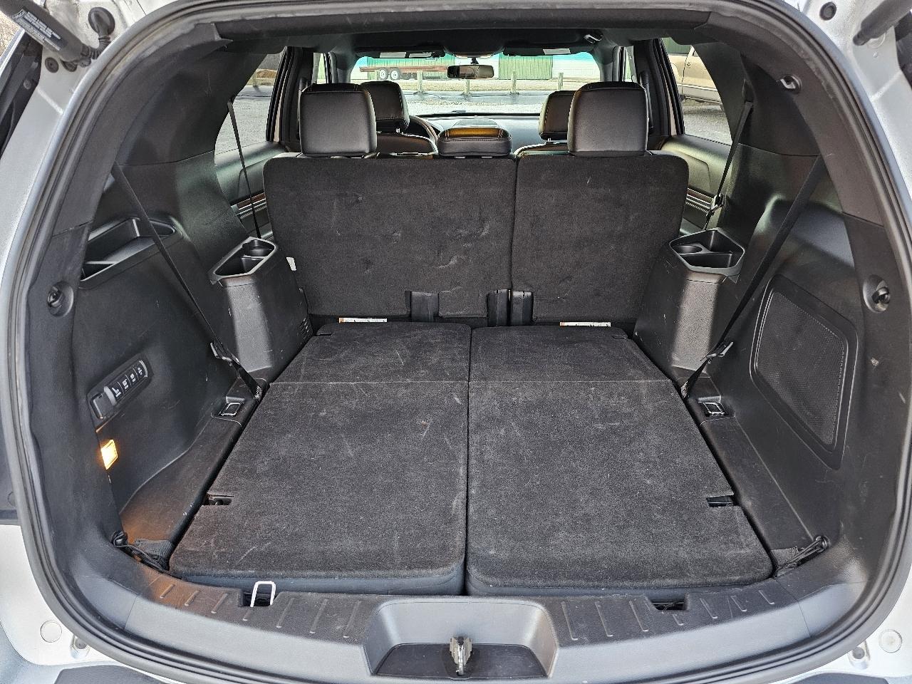 Ford Explorer Limited 4WD 2016