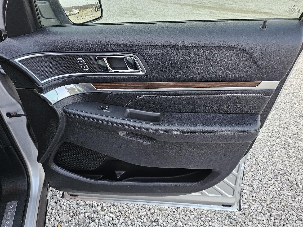 Ford Explorer Limited 4WD 2016