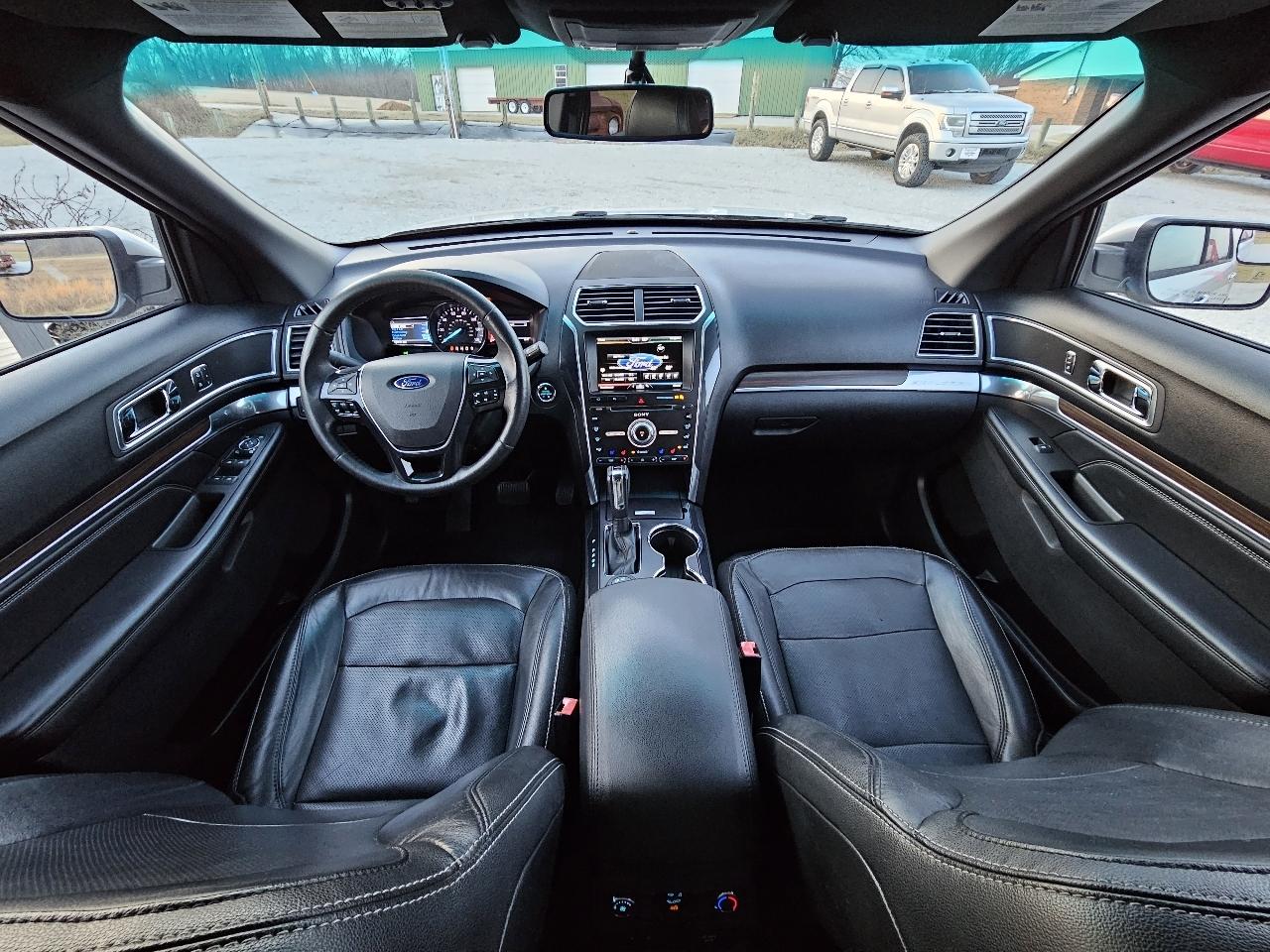 Ford Explorer Limited 4WD 2016