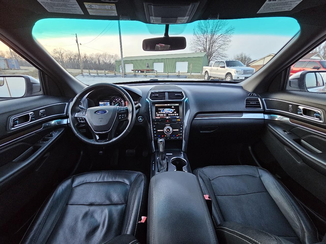 Ford Explorer Limited 4WD 2016