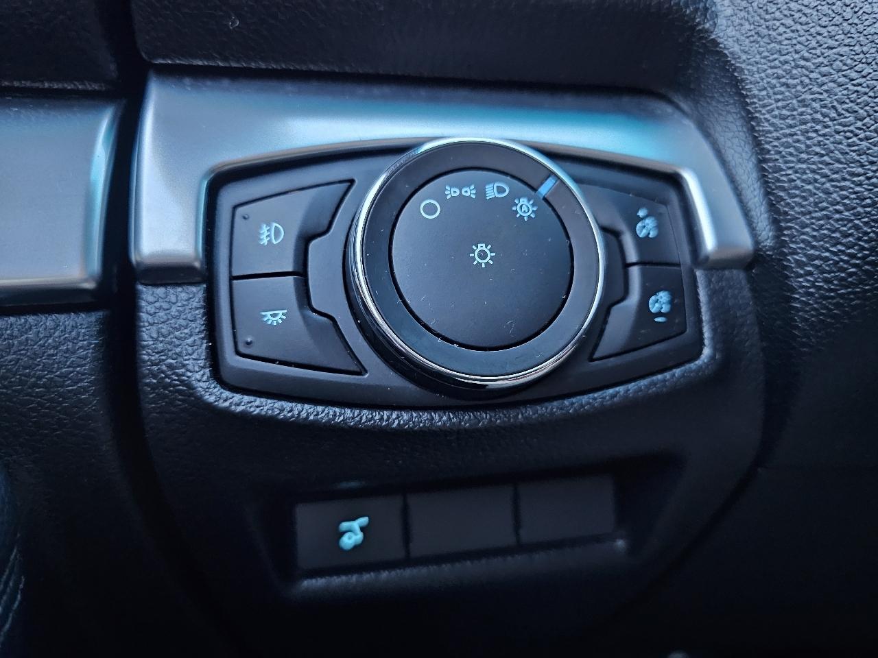 Ford Explorer Limited 4WD 2016