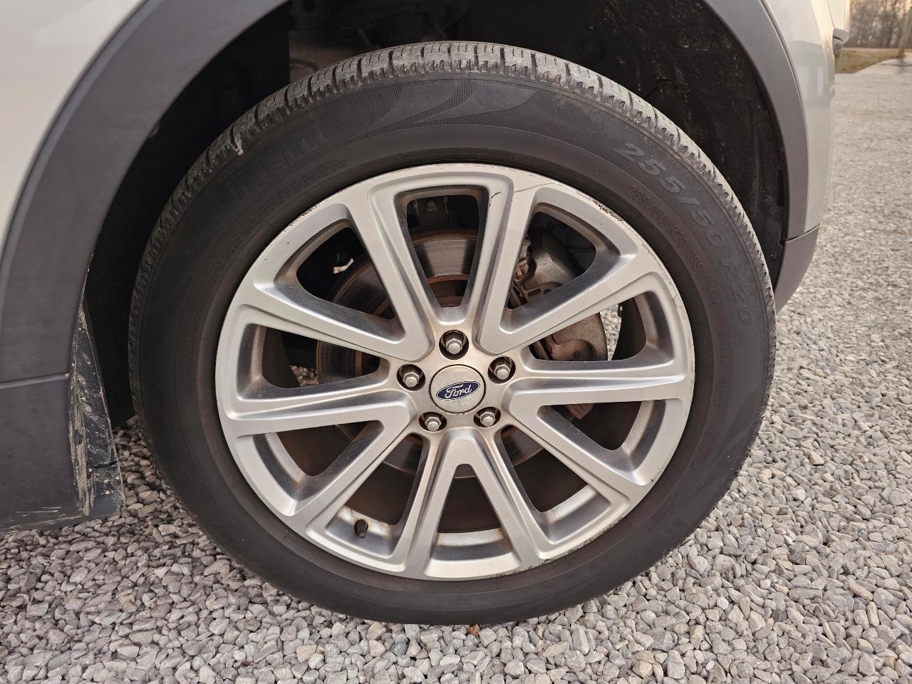 Ford Explorer Limited 4WD 2016