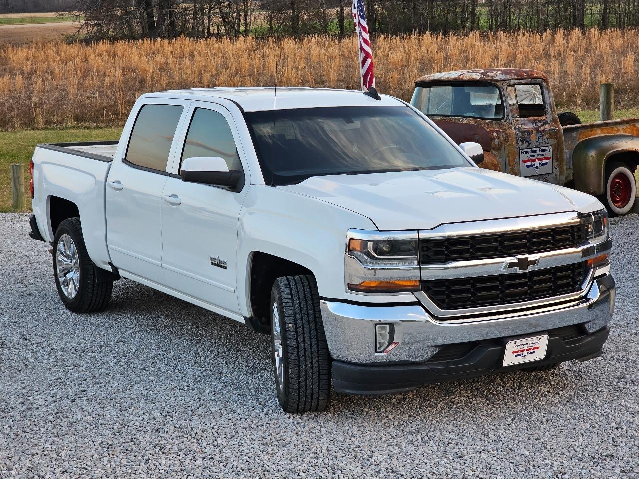 Chevrolet Silverado 1500 LT Crew Cab 2WD 2017