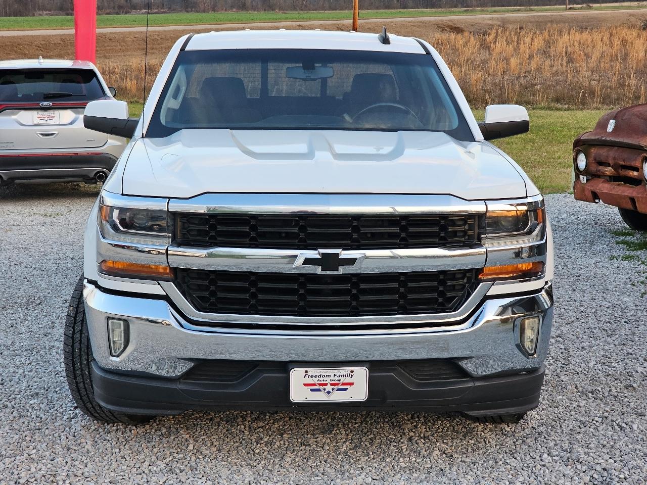 Chevrolet Silverado 1500 LT Crew Cab 2WD 2017