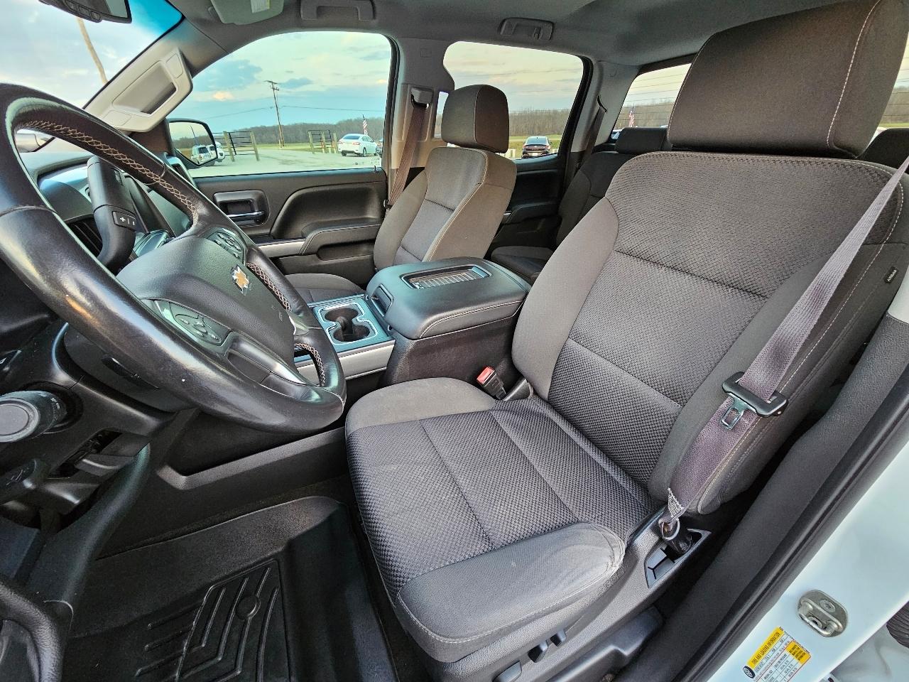 Chevrolet Silverado 1500 LT Crew Cab 2WD 2017