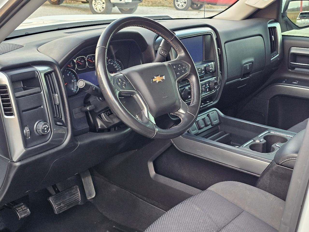Chevrolet Silverado 1500 LT Crew Cab 2WD 2017