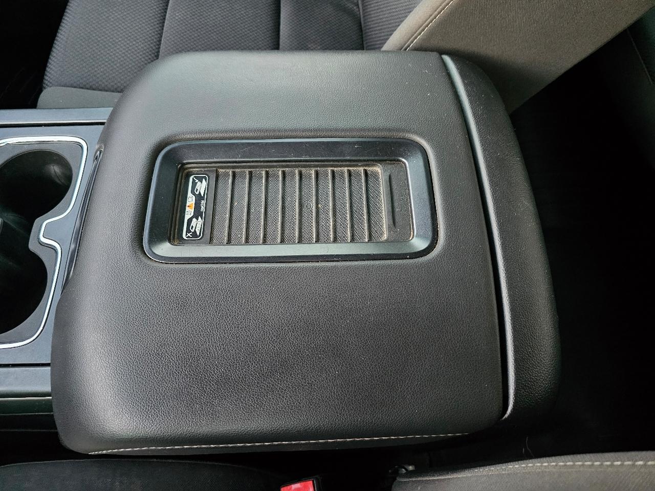 Chevrolet Silverado 1500 LT Crew Cab 2WD 2017