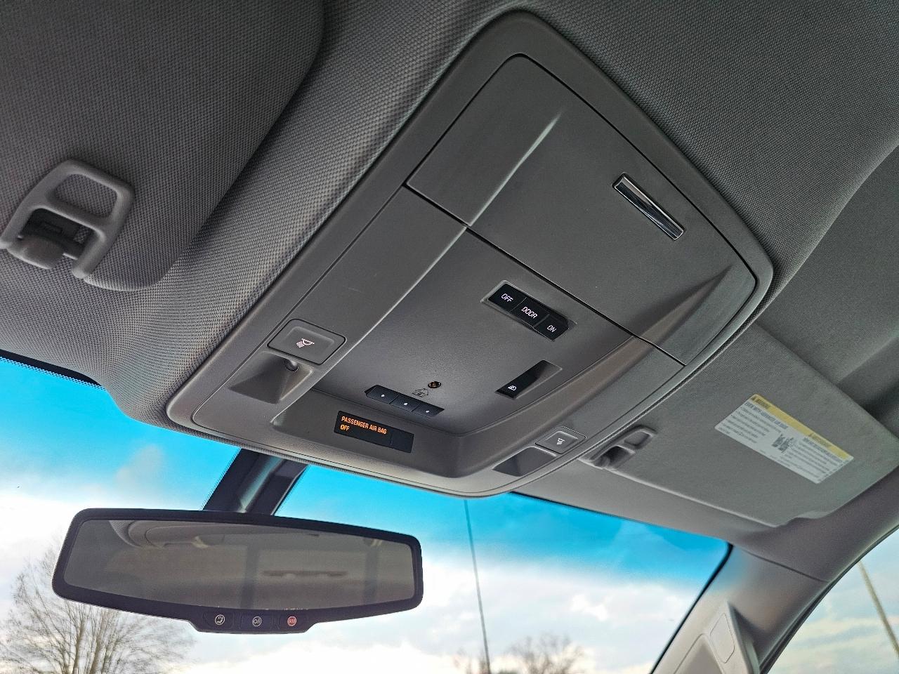 Chevrolet Silverado 1500 LT Crew Cab 2WD 2017