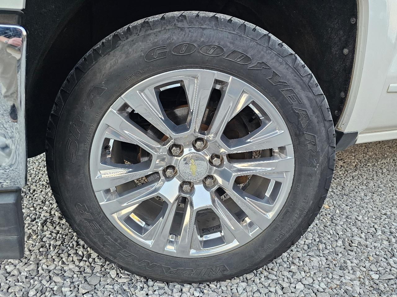 Chevrolet Silverado 1500 LT Crew Cab 2WD 2017