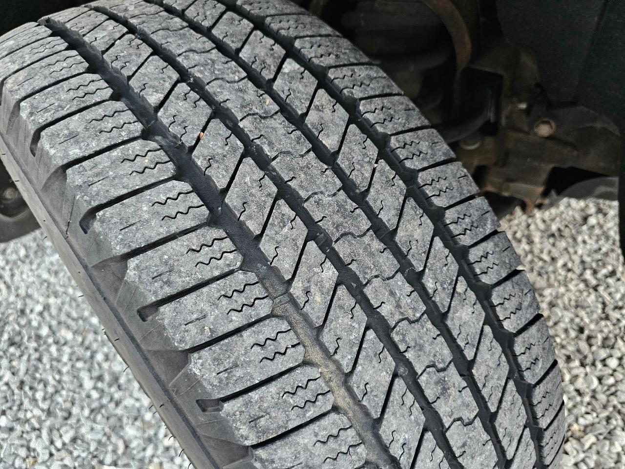 Chevrolet Silverado 1500 LT Crew Cab 2WD 2017