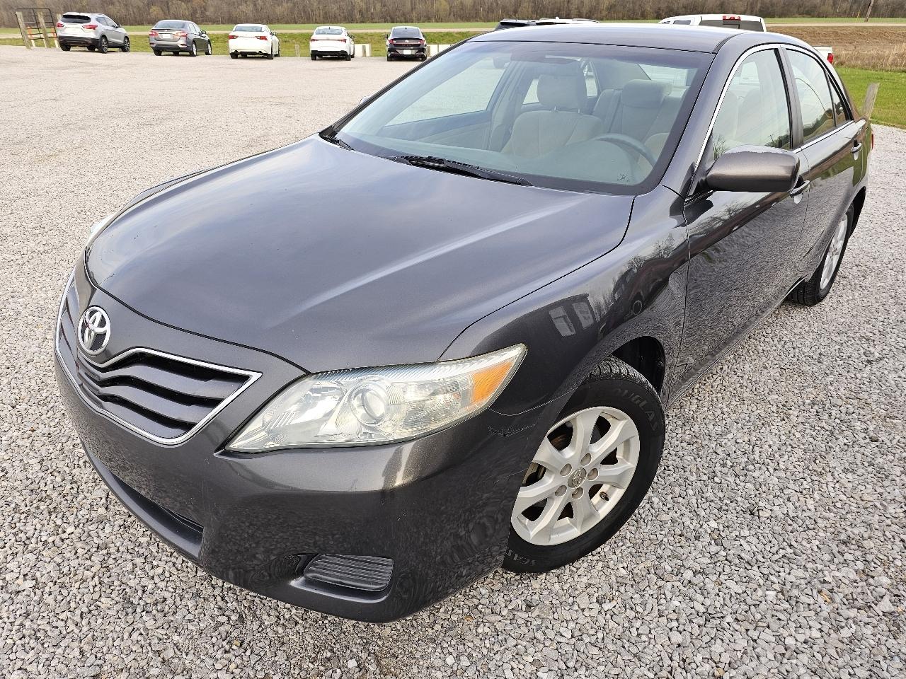 Toyota Camry LE V6 6-Spd AT 2010